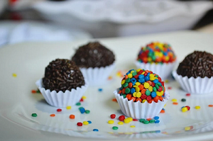 Why We Can't Stop Putting <br>Our Hand in the Candy Dish